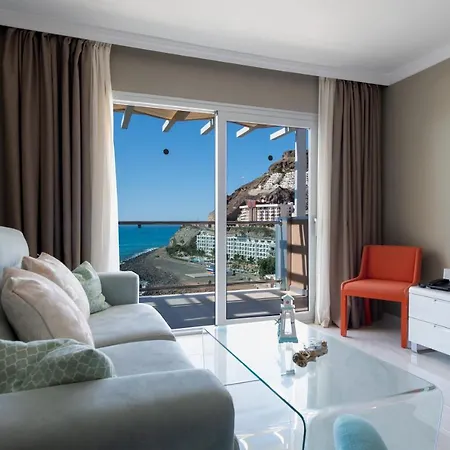 Riviera Vista
