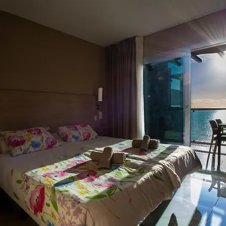 Riviera Vista 3*