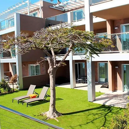 Riviera Vista Aparthotel 3*